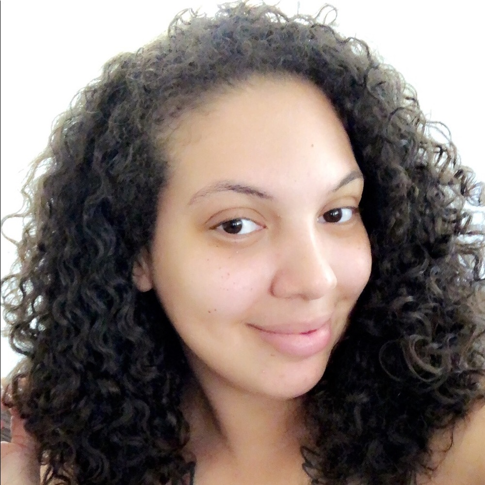 Meet your Posher, Alexandria